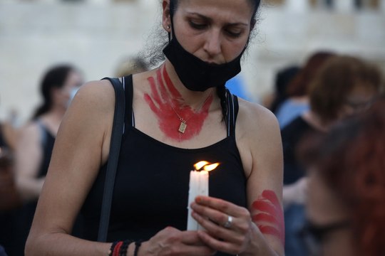 Kein Jahr ohne Femizid: Warum kein Ende in Sicht ist