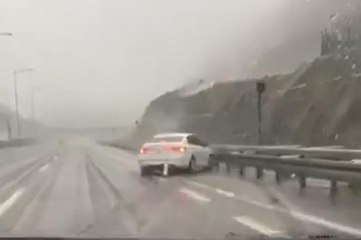 Son dakika haberleri... TÜNEL ÇIKIŞINDAKİ KAZAYI ARKADAKİ SÜRÜCÜ GÖRÜNTÜLEDİ