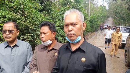 Tanggapi Keluhan Masyarakat, Komisi III DPRD Prabumulih Turun Tinjau Akses Jalan Rusak di Desa Talang Batu