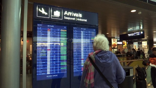 Европейские авиакомпании сокращают количество рейсов из-за омикрона