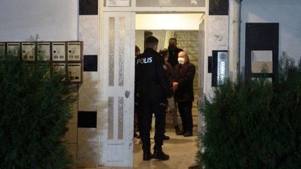 17 GÜNDÜR HABER ALINAMAYAN SERVİS ŞOFÖRÜ EVİNDE ÖLÜ BULUNDU