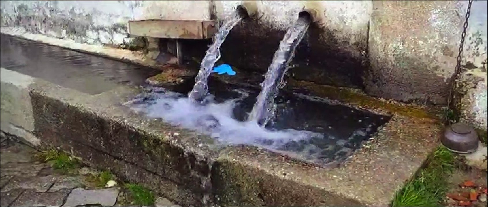 Uşak _ Banaz Karaköse Köyü Ve Eski Camaşırhane