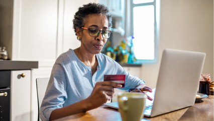 Elle perd 3.000 euros à cause d’un virement frauduleux, la banque ne veut pas rembourser