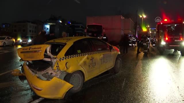 Son dakika haberleri... İSTANBUL - Beşiktaş'taki trafik kazasında bir kişi ağır yaralandı