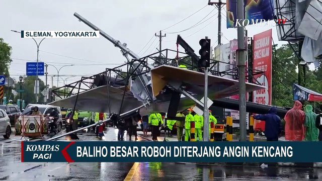 Detik-Detik Angin Puting Beliung Menerjang Permukiman Warga!