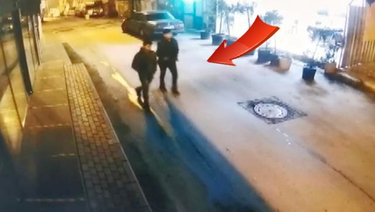 Hırsızlık çetesi, çaldıkları araçlara yapıştırdıkları "kamyon arkası" yazılarından yakalandılar