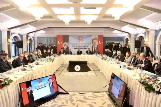 İçişleri Bakanı Süleyman Soylu, İstanbul'da STK temsilcileriyle bir araya geldi