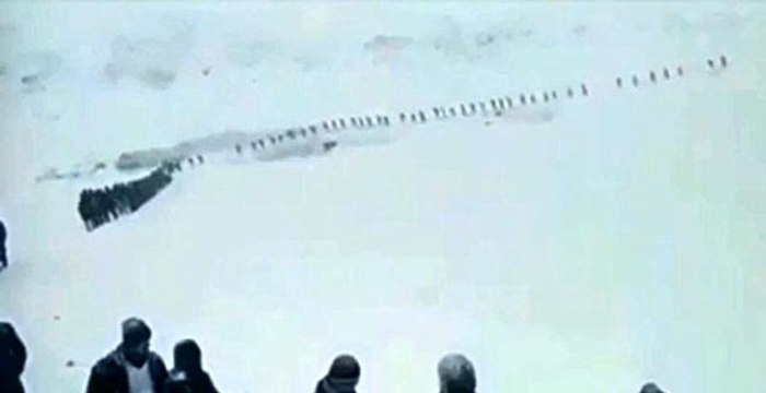 Türkiye'ye mi geldiler? Tartışma yaratan görüntüyle ilgili Van Valiliği açıklama yaptı