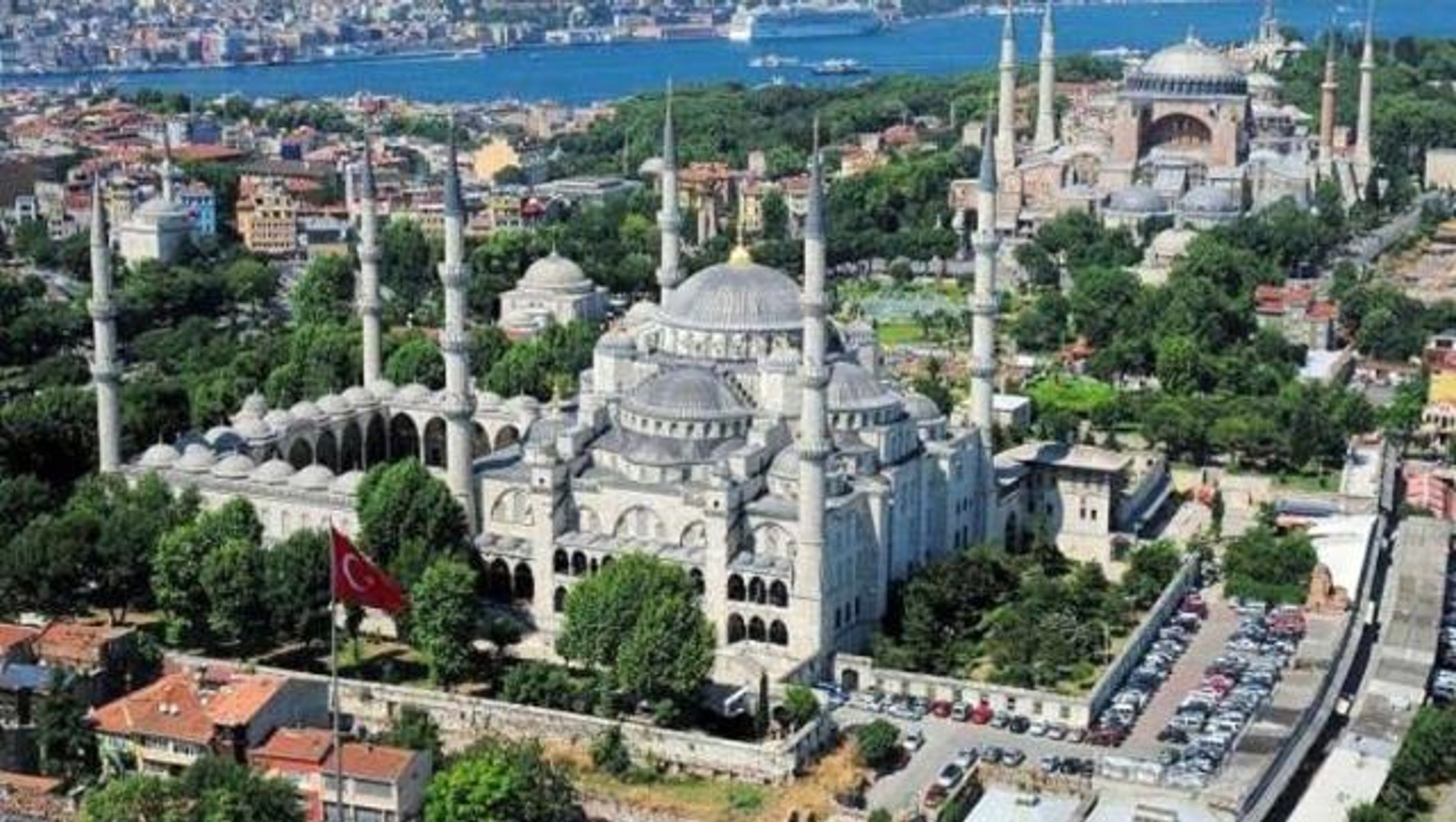 Metaverse çılgınlığı sürüyor! Sultanahmet ve Ayasofya Camisi'ni satışa çıkardılar