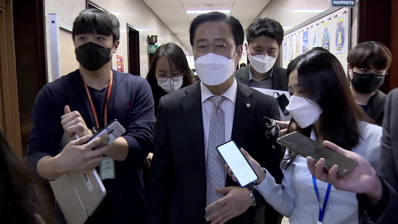 국민의당 "양당 후보 TV토론회, 국민 알 권리 침해" 安 포함 3자 토론 제안 / YTN