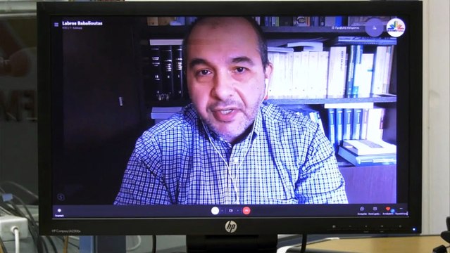 Λ. Μπαμπαλιούτας: Πολύ μεγάλο ρίσκο, η διαζώσης εξεταστική, στη σκιά της ΟΜΙΚΡΟΝ που σαρώνει τη χώρα