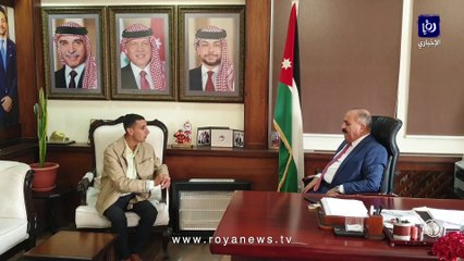 المحافظة وغرفة التجارة تكرمان الشاب الذي عثر على 17 الف دينار في اربد