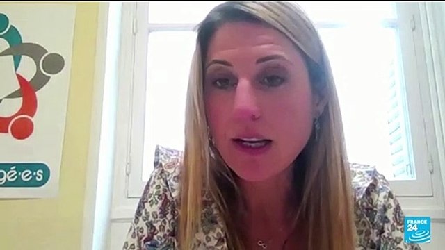 French teachers and school personnel stage historic strike over inadequate Covid-19 rules