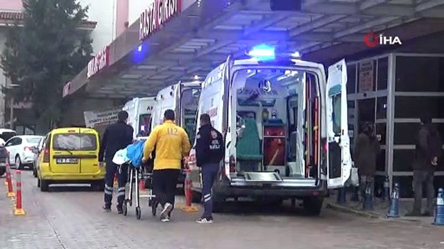 Türkiye'ye kaçak geçiş yapmak isteyen 2 kişi mayına bastı