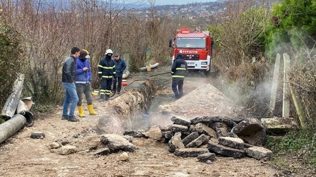 Kartepe’de doğal gaz boru hattı delindi, evler boşaltıldı