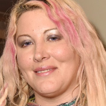 VOICI SOCIAL : Loana métamorphosée dans Incroyables Transformations : le changement sera radical prévient la styliste Charla Carter