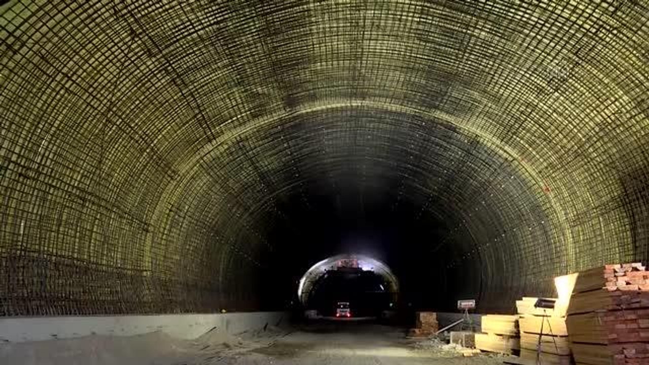 Karaismailoğlu: "Zigana tüneli, Karadeniz bölgesinin bir Avrasya tüneli diyebiliriz"