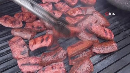 Görme engelli bireyler Spil Dağı Milli Parkı'nda bir araya geldi