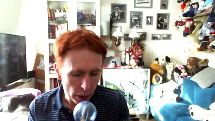 Wiwi égratigne "reaching out"