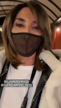 Tras negar la eficacia de las vacunas, Paz Padilla usa mascarillas que no protegen del coronavirus