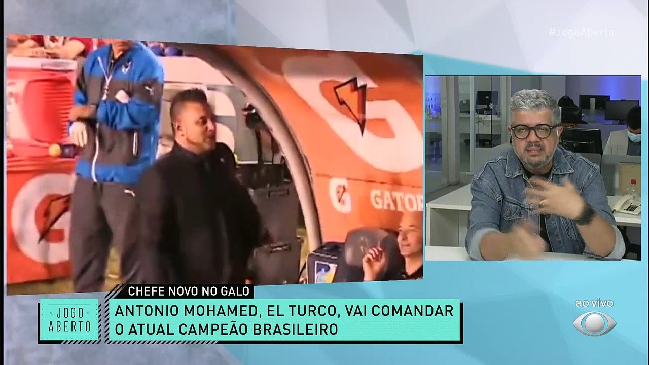O atual campeão brasileiro, Atlético-MG, tem um novo treinador. Antonio Mohamed, argentino que estava sem clube, assume o comando do Galo! Boa escolha?#JogoAberto