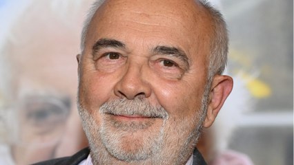 VOICI : Gérard Jugnot : pourquoi a-t-il a peur de donner son avis au sujet du vaccin contre la Covid-19 ?