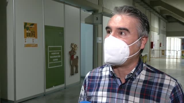 Sanidad amplía la tercera dosis a los mayores de 18 años y acorta el tiempo entre vacunas a 5 meses