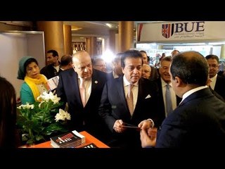 وزير التعليم العالي يفتتح معرض اتحاد الجامعات العربية