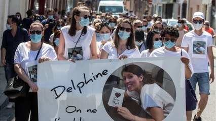 GALA VIDEO - “Il serait temps de parler” : les amies de Delphine Jubillar implorent son mari Cédric