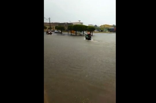 Fortes chuvas no Sertão causam transtornos em Conceição e Rio Piancó recebe maior cheia do ano