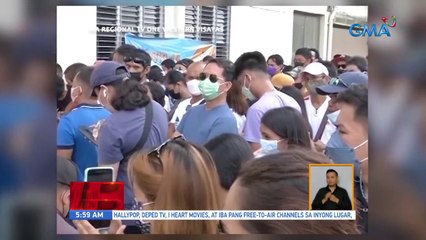 Pila sa vaccination site sa Iloilo City, nagkatensyon dahil sa singitan at kawalan umano ng sistema | UB