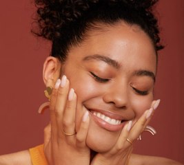 Here's How to Properly Apply Concealer