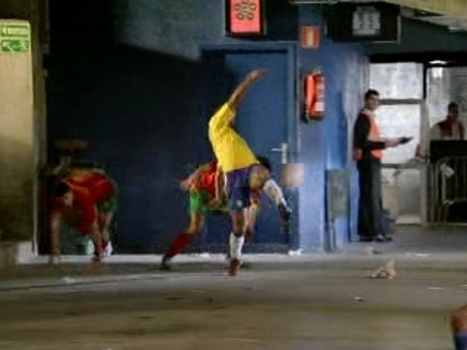 cristiano ronaldo,ronaldinho,portugal vs brazil compil 2008