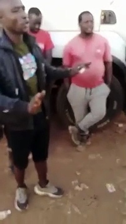 Dommage collatéral des sanctions de la CEDEAO : À Diboli, des chauffeurs sénégalais toujours retenus contre leur volonté en territoire malien