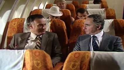 Yes Prime Minister S03 - Ep04 Hd Watch