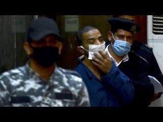 ضهره للقفص .. سفاح الجيزة يمتنع عن النظر لهيئة المحكمة قبل الحكم بإعدامه