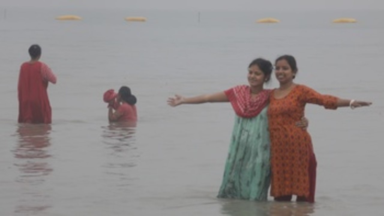 La India registra 264.202 casos de covid-19 mientras se celebra un masivo festival religioso