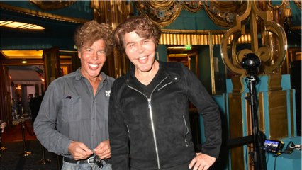 GALA VIDEO - “J’ai pris peur” : cet ami d’Igor et Grichka Bogdanoff s’est fait vacciner après leur mort