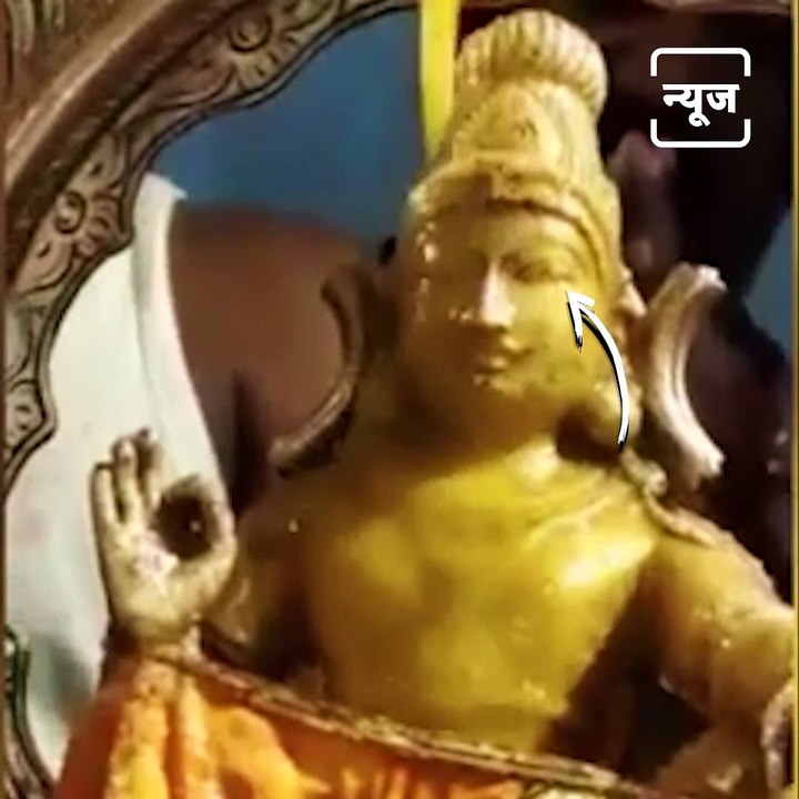 Video Purportedly Shows Ayyappa Idol Opening Eyes.