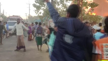 Son dakika... COX'S BAZAR - İHH'den kamptaki yangından etkilenen Arakanlı Müslümanlara yardım