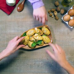 Madeleine au chèvre et aux tomates séchées