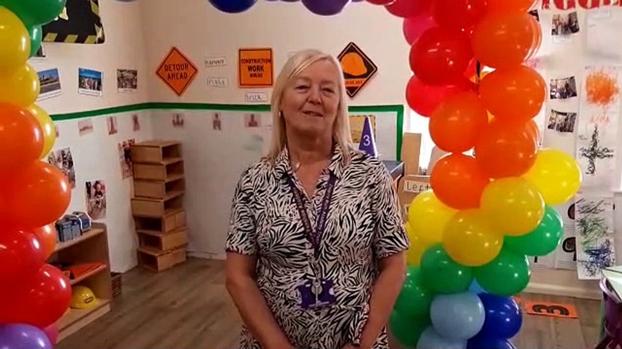 Sunderland Echo News - Three generations celebrate New Penshaw Academy Nursery’s fortieth anniversary