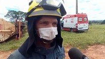 Homem fica ferido após tombamento de caminhão perto do Arco-Íris, em Umuarama