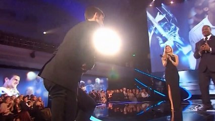 El gobierno australiano cancela el visado de Novak Djokovic