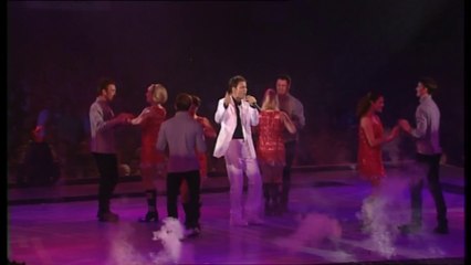 SHE LOVES YOU by Cliff Richard - live performance 1999 + LYRICS