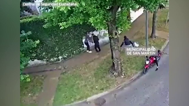 Arjantin'de film gibi kapkaç kovalamacası! Polis çarparak durdurdu