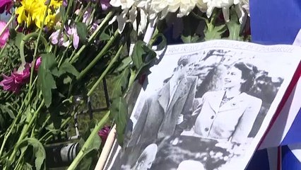 Борис Джонсон извиняется за новые вечеринки — теперь лично перед королевой