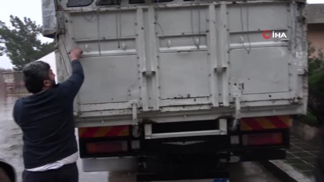 Mersin'de 4 milyon 610 bin adet gümrük kaçağı makaron ele geçirildi