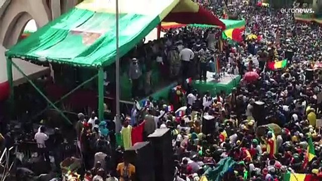 Mali : Manifestations massives contre la Cédéao (et la France)