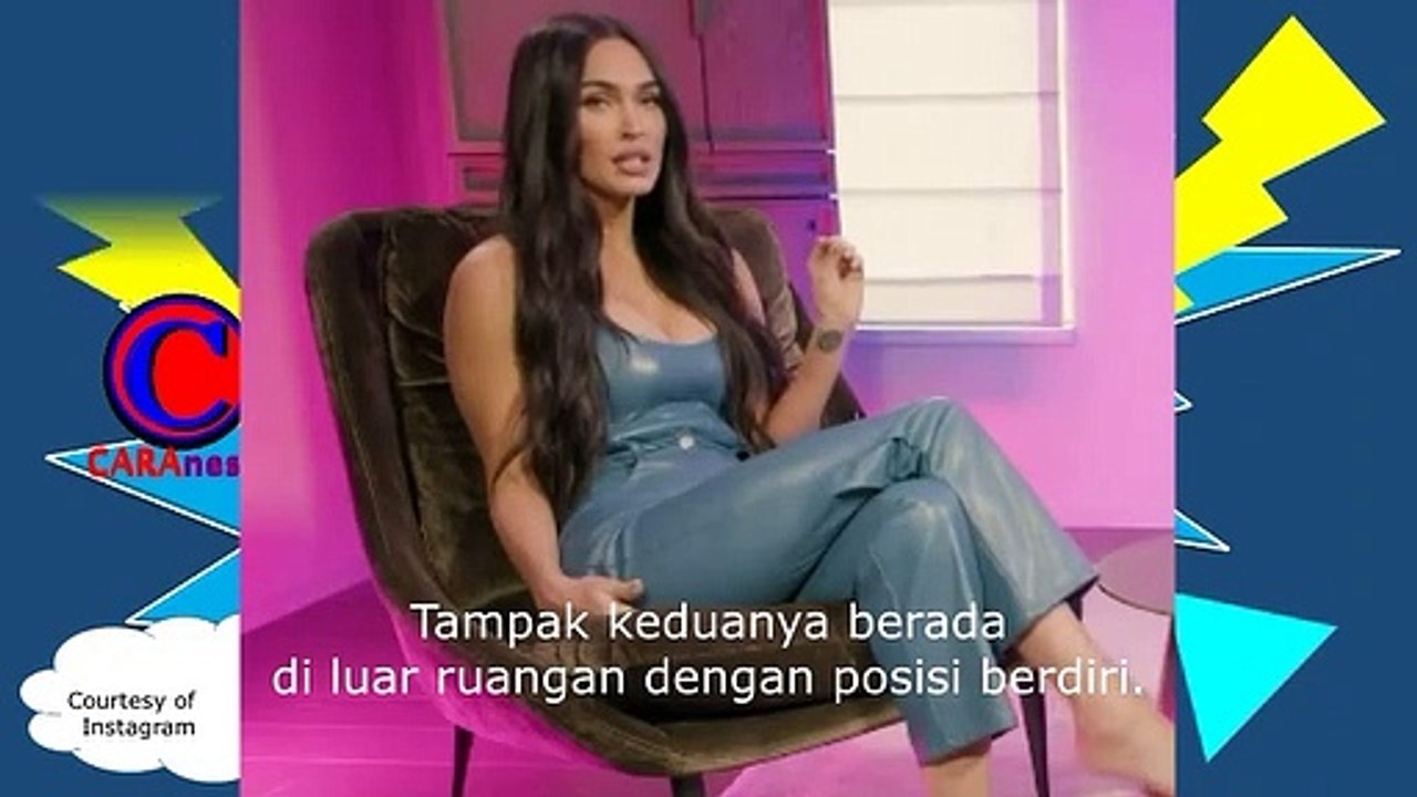Like a Vampire Couple, On their Engagement Day. Megan Fox: We Drink Each Other's Blood | Bak Pasangan Vampir, Di Hari Pernikahan. Megan Fox: Kami Minum Darah Satu Sama Lain | CARAnesia